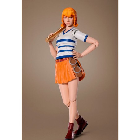 Figura S.H Figuarts Nami One Piece 15cm