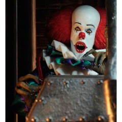 Figura articulada Pennywise Stephen King It 1900 20cm