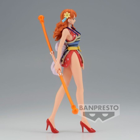 Figura Nami The Sukko One Piece 16cm