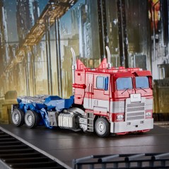 Figura Optimus Prime Bumblebee Transformers Move Masterpiece 27cm