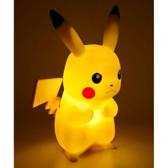 Lampara Led 3D Pikachu Pokemon 25cm