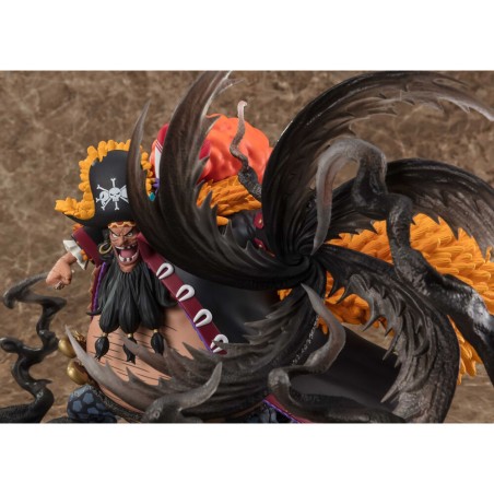 Figura Figuarts Zero Marshall D Teach Kurouzu Super Fierce Battle One Piece 24cm