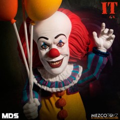 Figura MDS Deluxe Pennywise Stephen King IT 1990 15cm sólo 59.95€