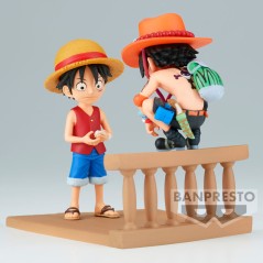 Figura Monkey D Luffy & Portgas D Ace World Collectable Log Stories One Piece 8cm en HappyJuguetes.com