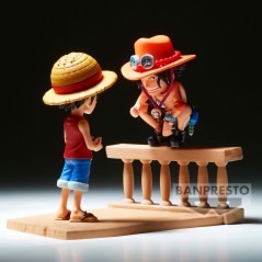 Figura Monkey D Luffy & Portgas D Ace World Collectable Log Stories One Piece 8cm en HappyJuguetes.com