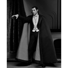 Figura Dracula Carfax Abbey Universal Monsters 18cm sólo 59.95€