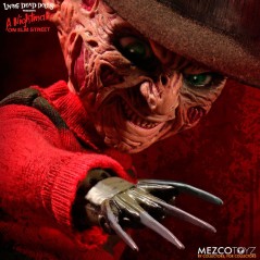 Muñeco parlante Freddy Krueger A Nightmare on ELM Street 25cm ingles sólo 69.95€